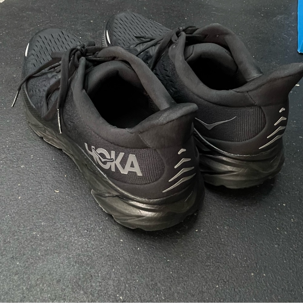 HOKA One One Clifton 8 mens size 10.5 D - Picture 5 of 8